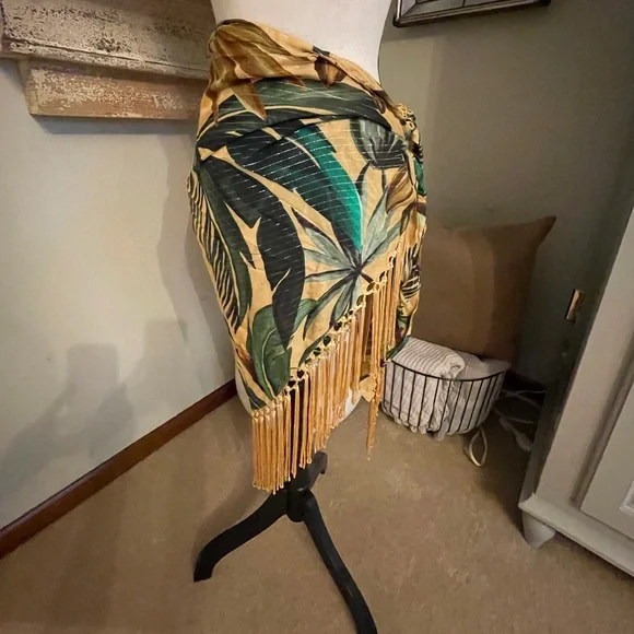 Farm Rio Tropical Fringe Sarong Wrap - Picture 2 of 5